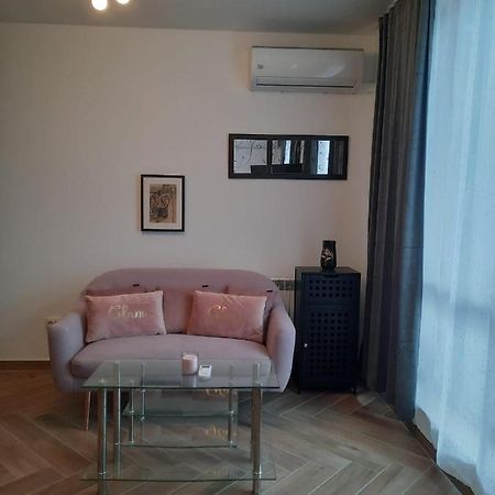 Apartments Studenski Grad Sofia Bagian luar foto