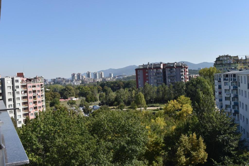 Apartments Studenski Grad Sofia Bagian luar foto
